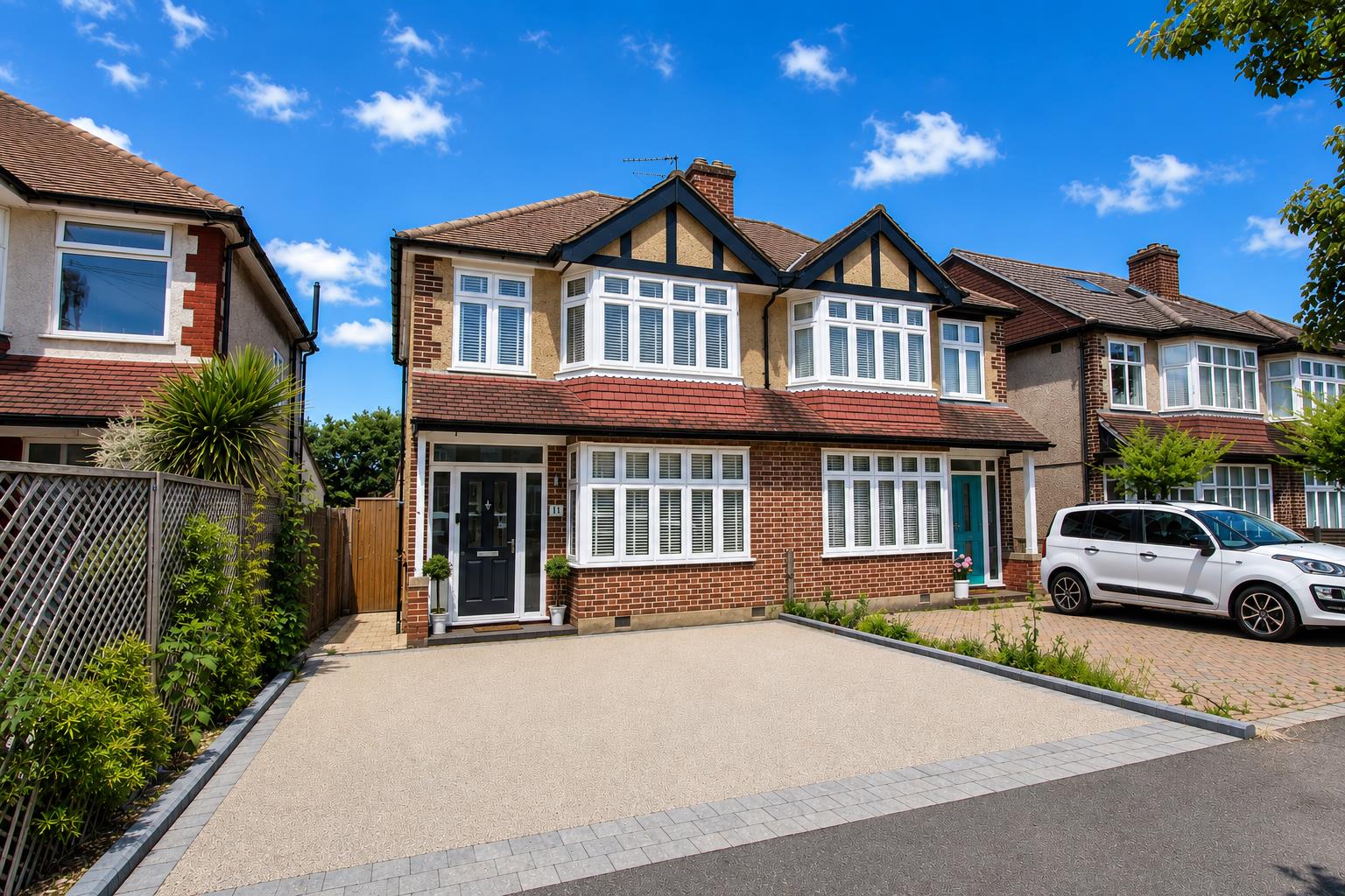 3 bed property in Egham Crescent, Sutton